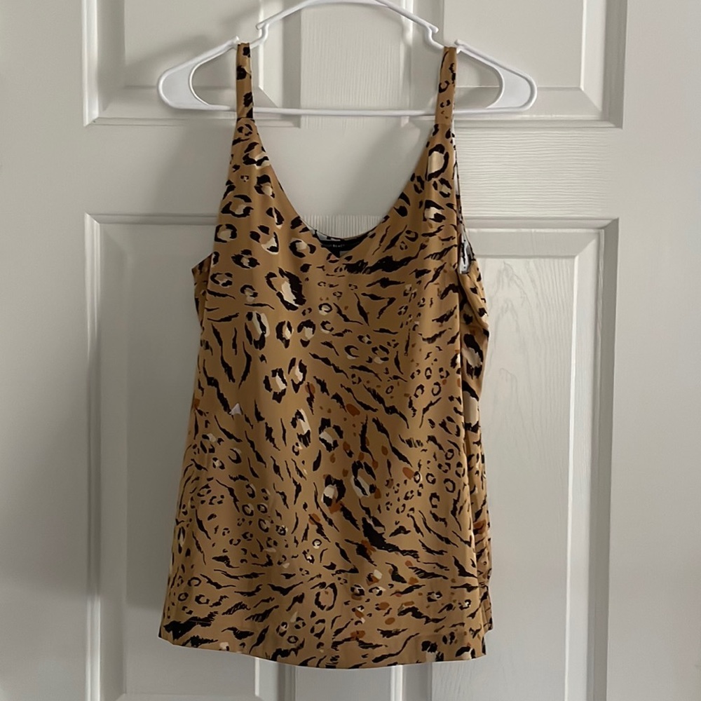 Women’s Leopard print Reversible Top size Small